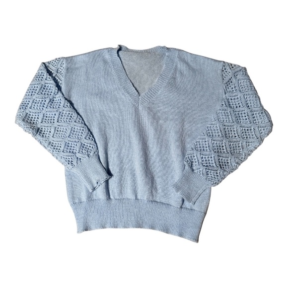 Women’s V-Neck Sweater - Picture 5 of 7